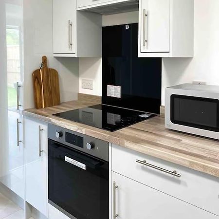 Appartement Modern Flat Near Train Station With Free Parking à CBG Extérieur photo